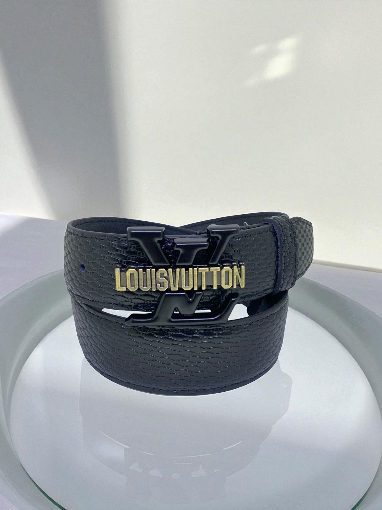 LuisVutn Premium Imported Belt – Durable & Elegant