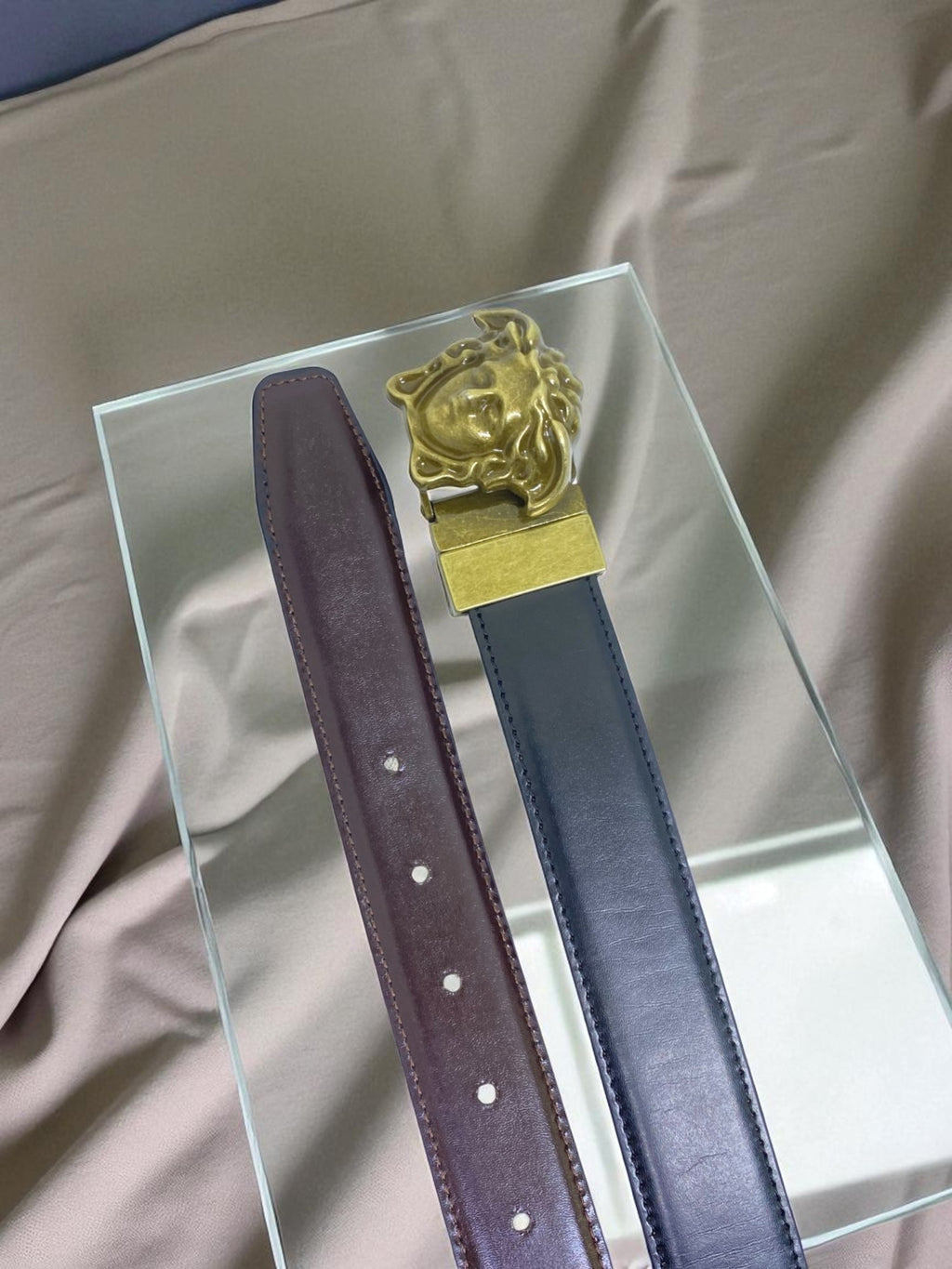Versci Designer Inspired Belt – Modern & Sleek