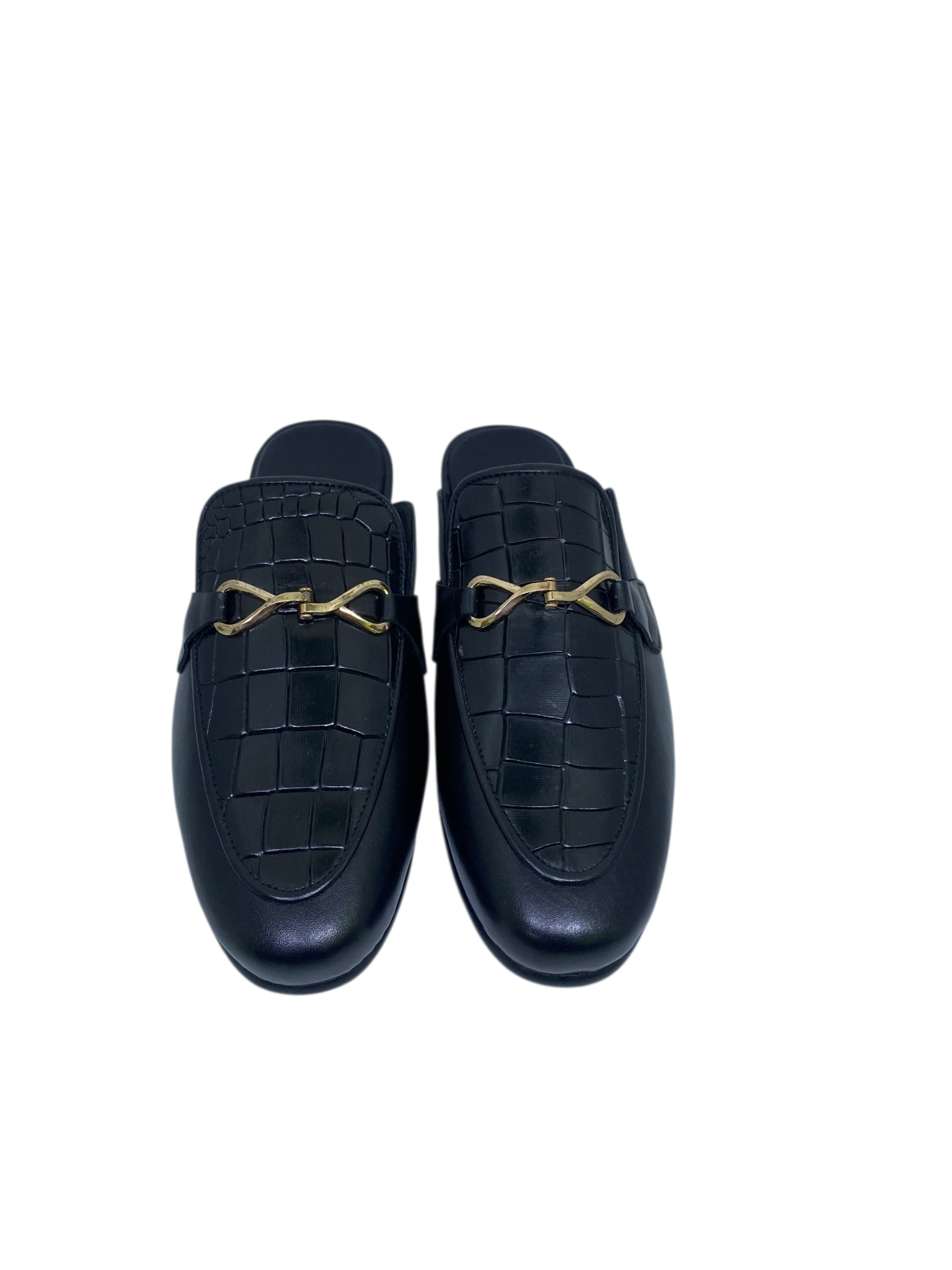 Crocodile Patterned Pure Black Leather Loafers